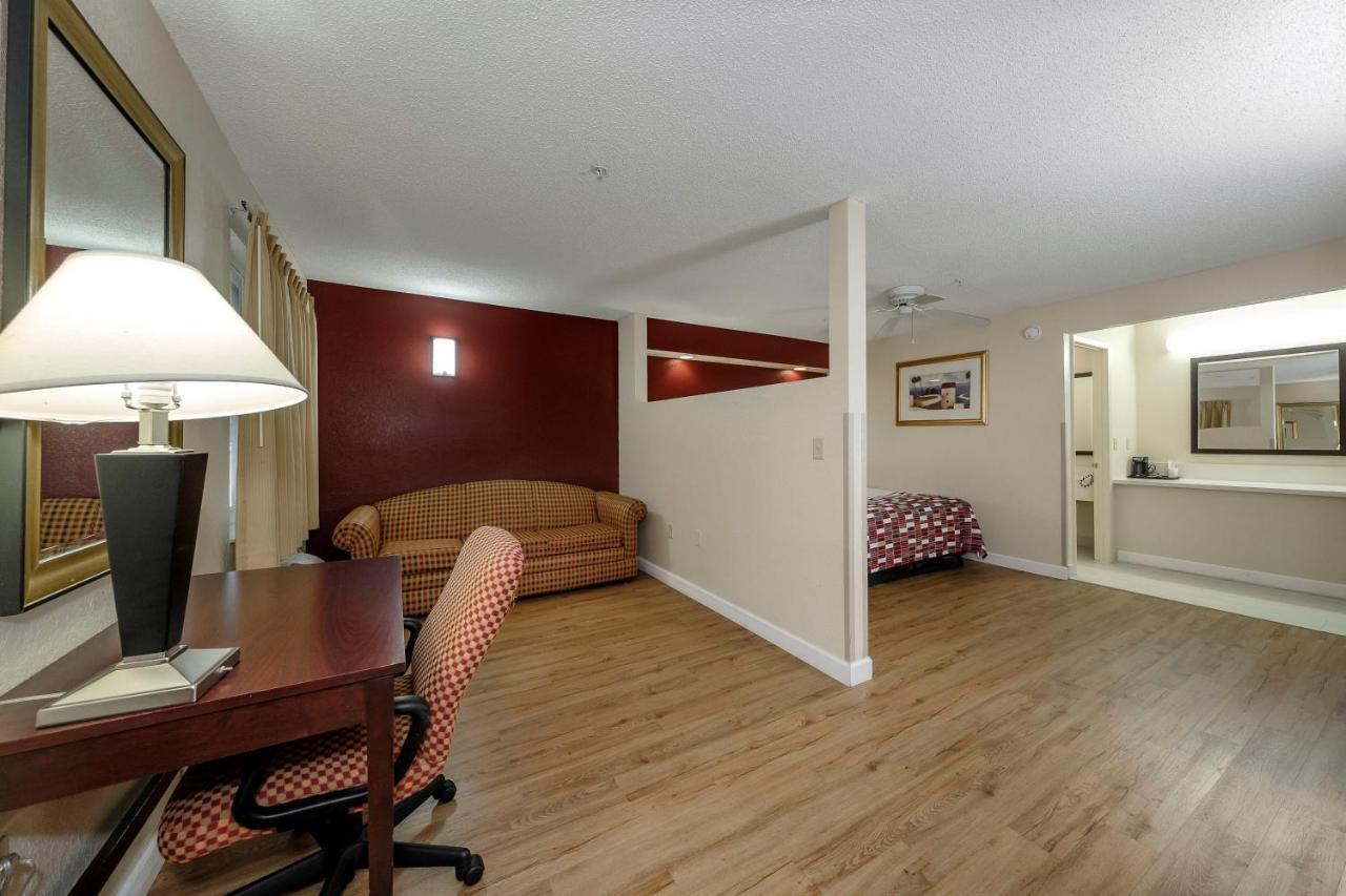 Red Roof Inn Ellenton - Bradenton NE Buitenkant foto